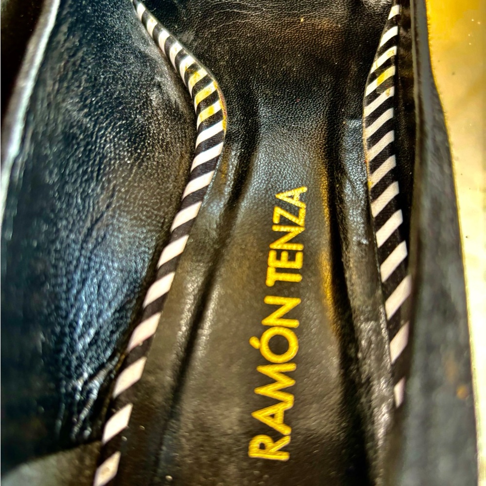 Ramon Tenza Bold Red and Black Heels - Picture 3 of 7